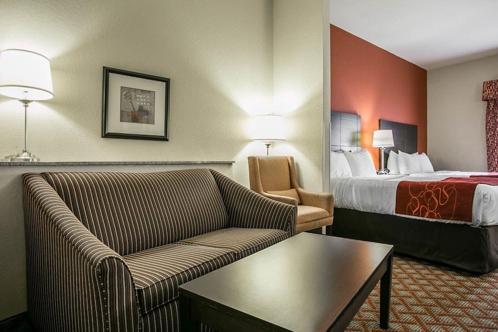 Comfort Suites Columbia Northeast - Fort Jackson Buitenkant foto