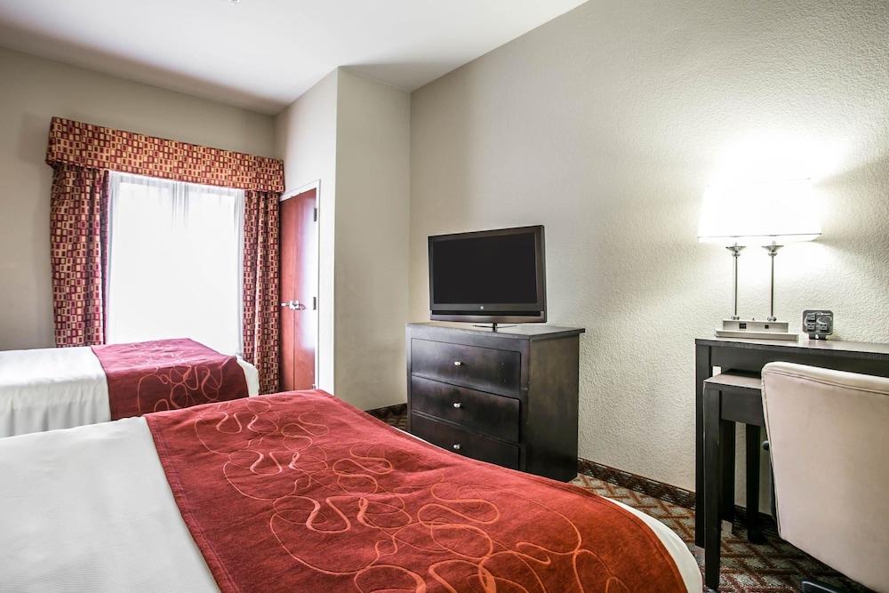 Comfort Suites Columbia Northeast - Fort Jackson Buitenkant foto
