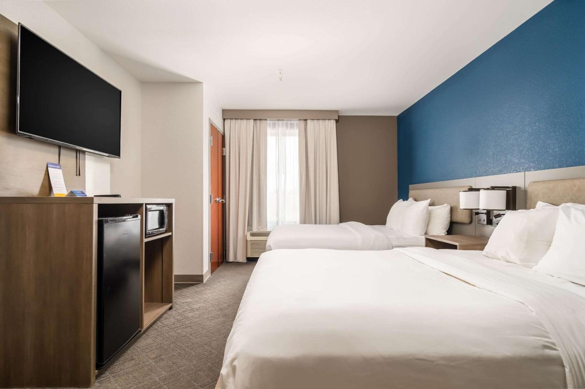 Comfort Suites Columbia Northeast - Fort Jackson Buitenkant foto